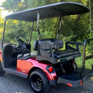 2025 E-Z-GO Valor® 48V 48V Inferno Red - Image 5