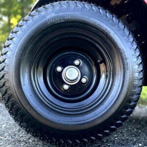 2025 E-Z-GO Valor® 48V 48V Inferno Red - Image 3