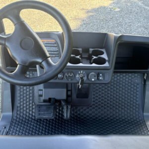 2025 E-Z-GO Valor® 48V 48V Inferno Red - Image 6